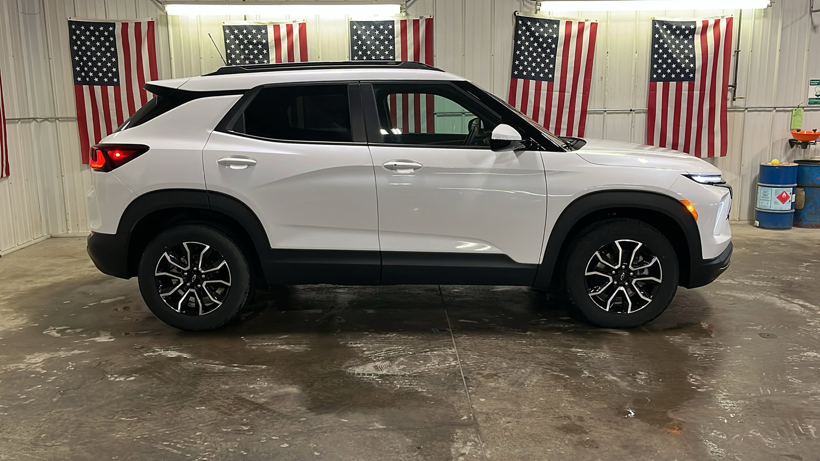 New 2025 Chevrolet TrailBlazer ACTIV w/ Convenience Package image 2