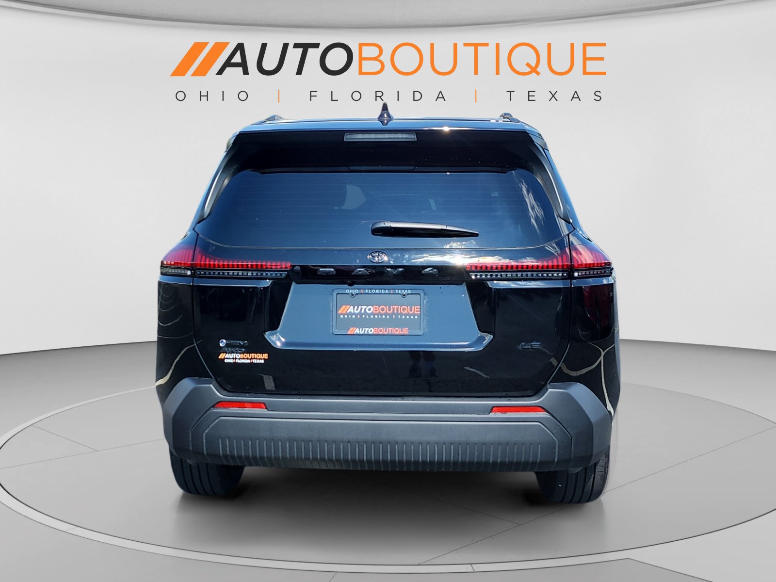 Used 2026 Toyota RAV4 LE AWD/4WD image 4