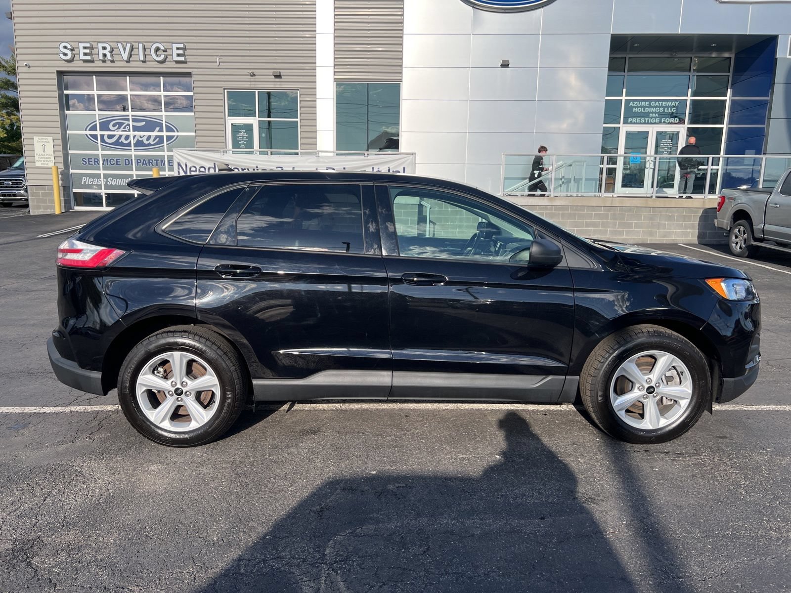 Used 2024 Ford Edge SE AWD/4WD image 8