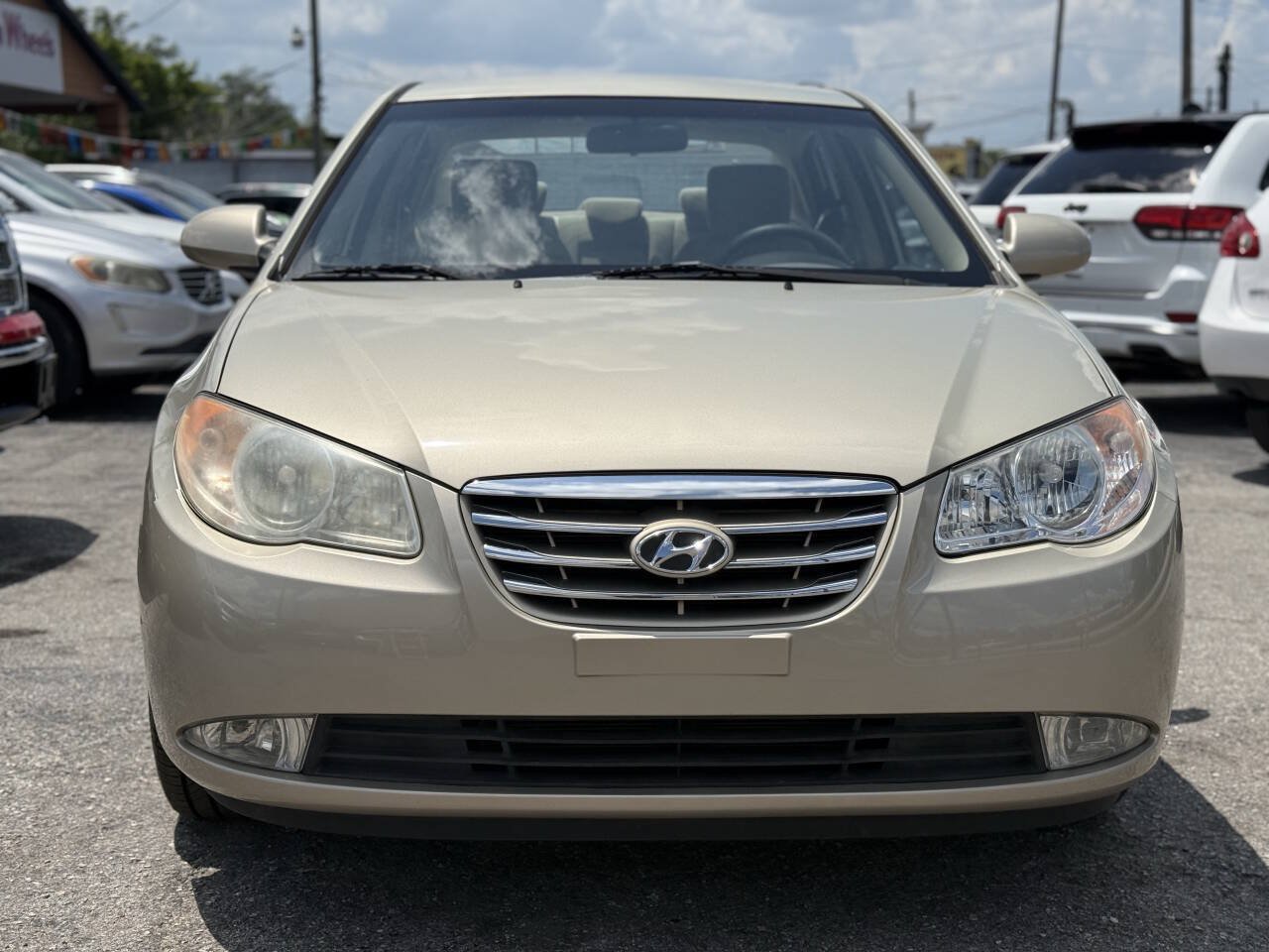 Used 2010 Hyundai Elantra GLS FWD image 8