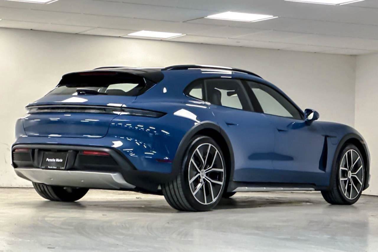 New 2025 Porsche Taycan 4S image 64