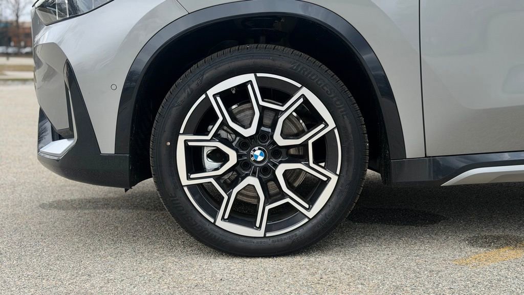 New 2026 BMW X1 xDrive28i w/ Convenience Package image 2
