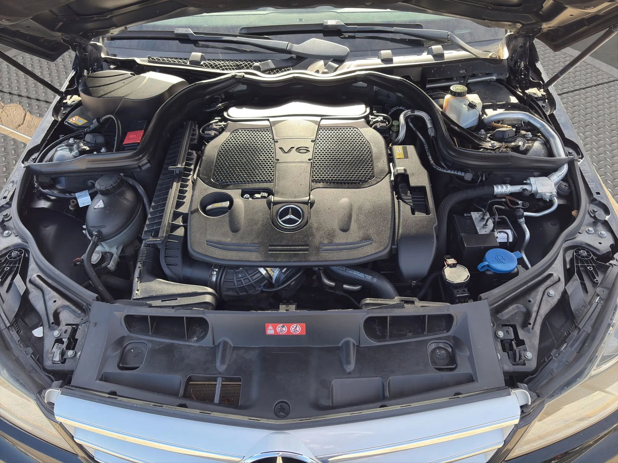 Used 2013 Mercedes-Benz C 300 C 300 4MATIC Sport Sedan 4D w/ Premium 1 Pkg image 24