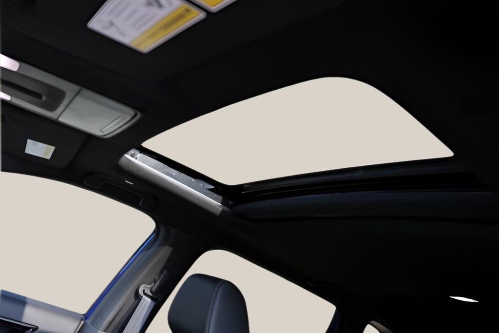 Used 2024 Honda CR-V Sport Touring image 11