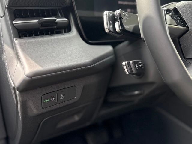 New 2026 Audi Q3 quattro 2.0T AWD/4WD image 12