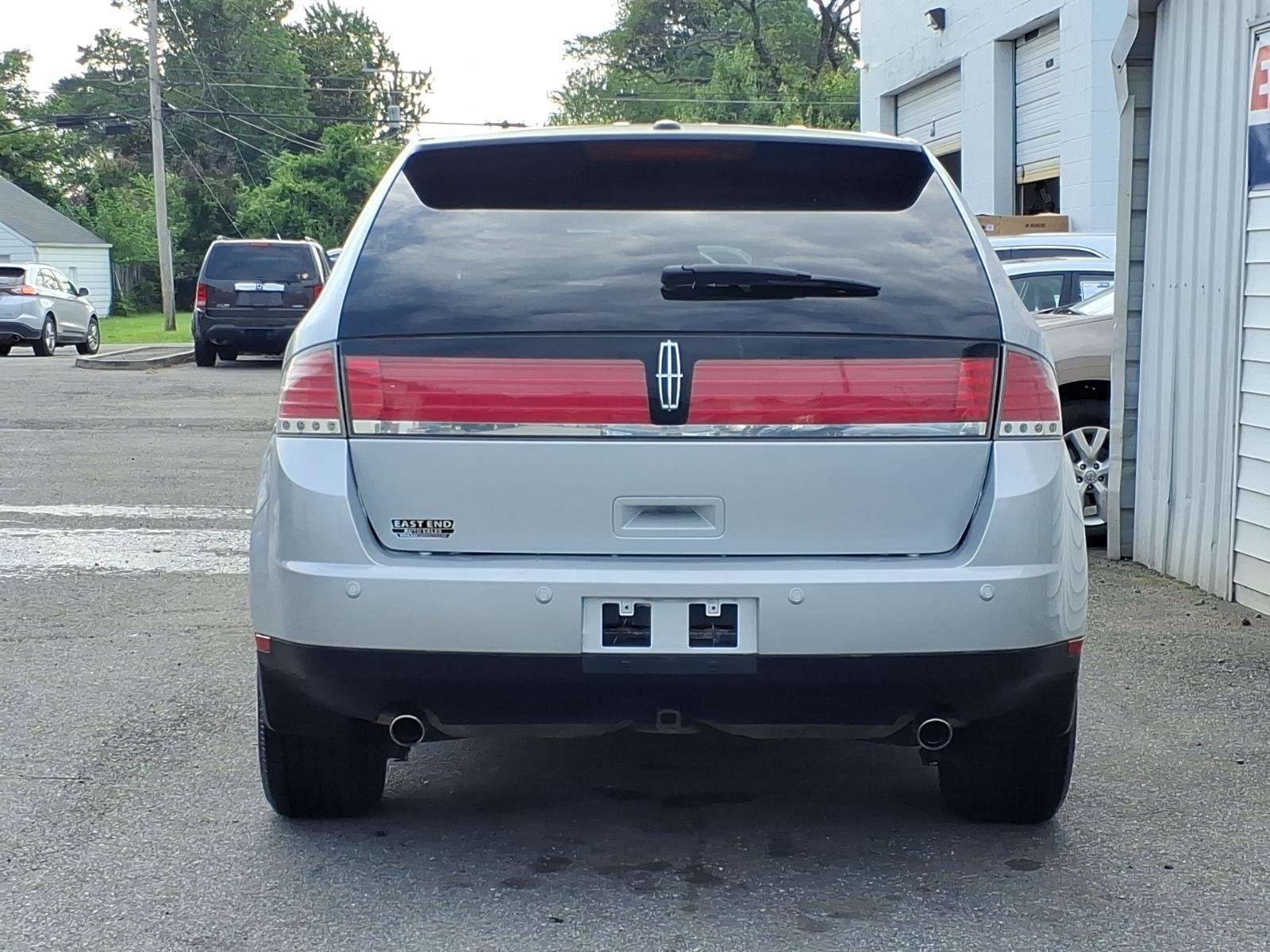 Used 2009 Lincoln MKX AWD image 4