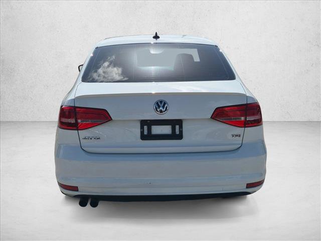 Used 2015 Volkswagen Jetta Sport FWD image 6
