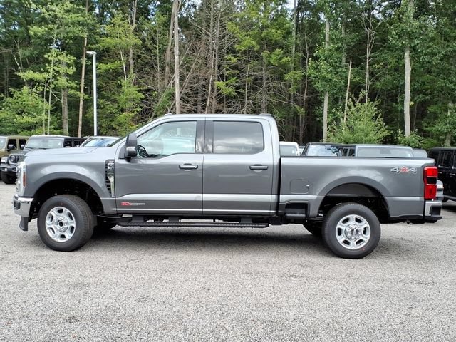 New 2026 Ford F250 XLT w/ XLT Premium Package AWD/4WD image 3