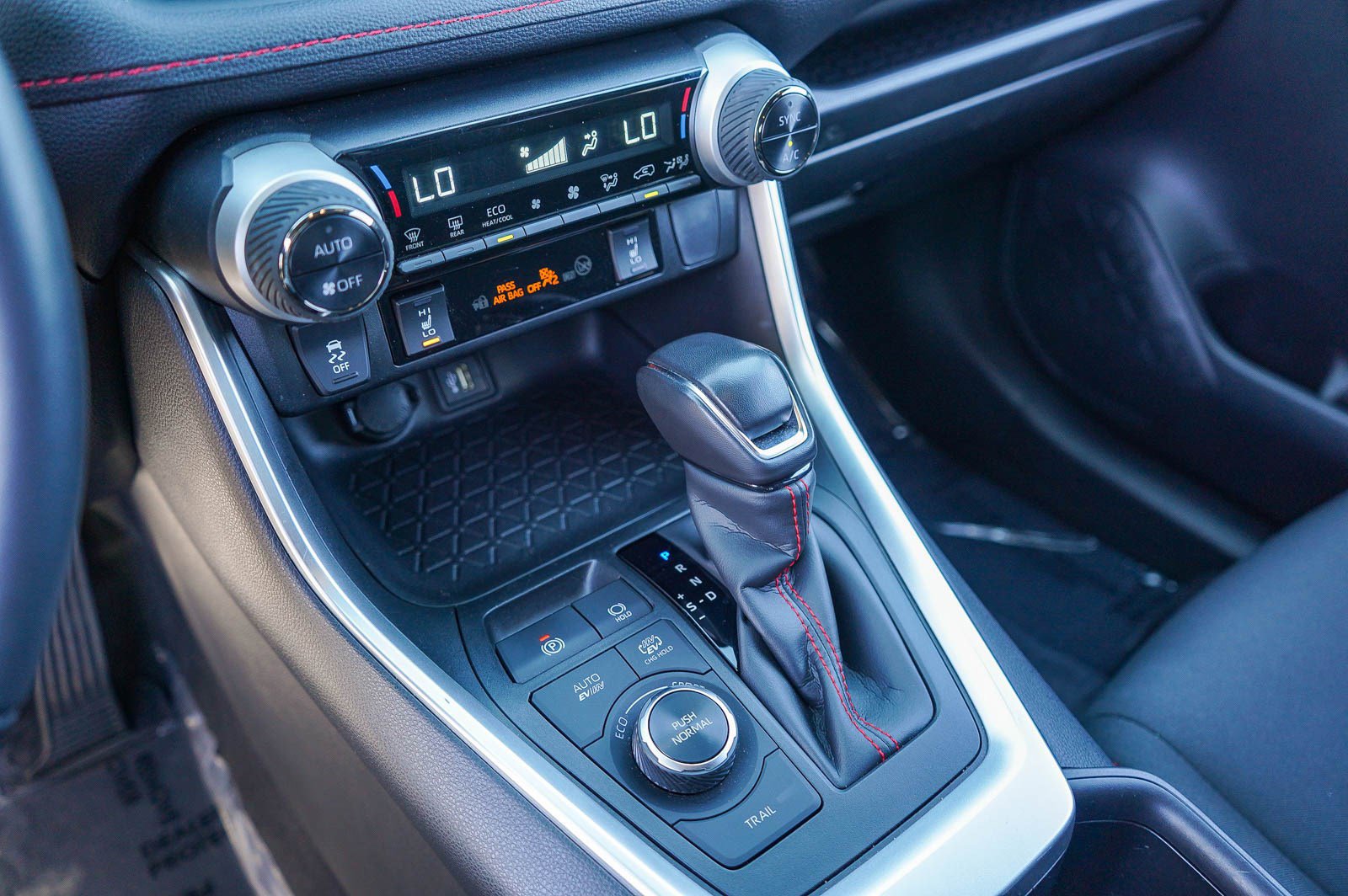 Certified 2025 Toyota RAV4 SE w/ Weather & Moonroof Package image 24