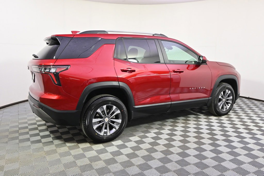 Used 2025 Chevrolet Equinox LT w/ Convenience Package II image 7