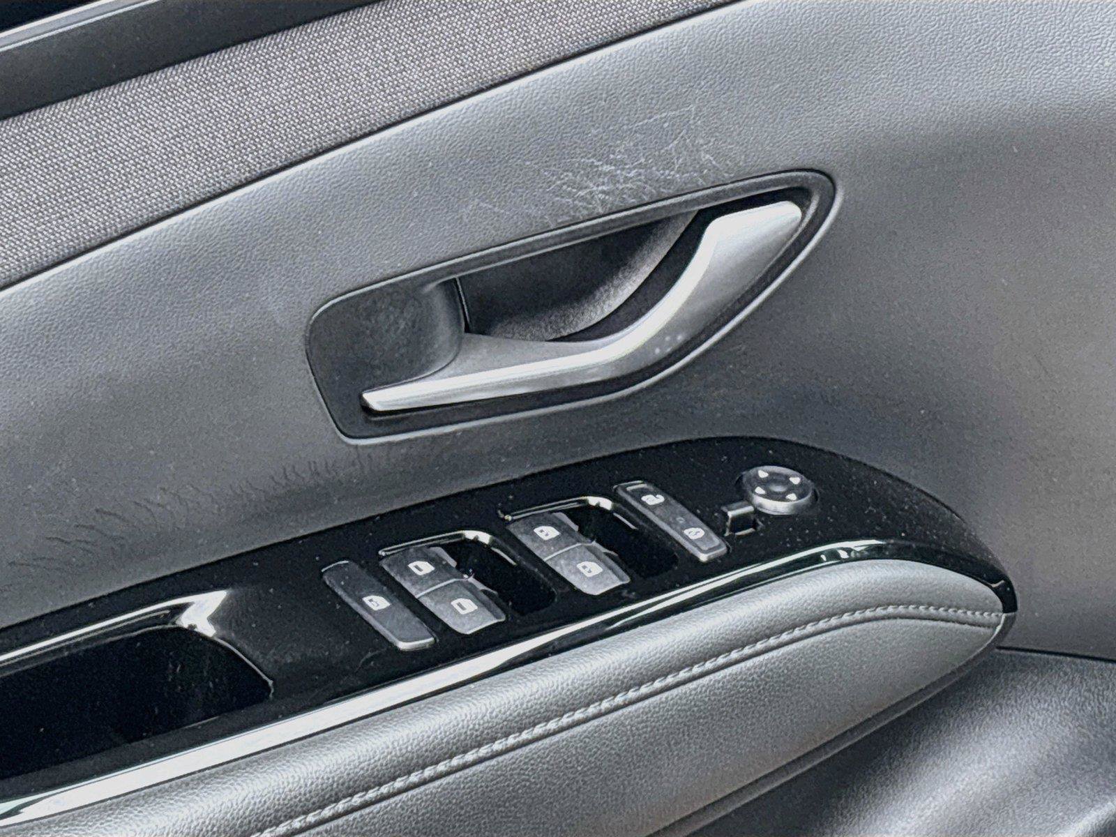 Certified 2024 Hyundai Tucson Limited AWD/4WD image 22