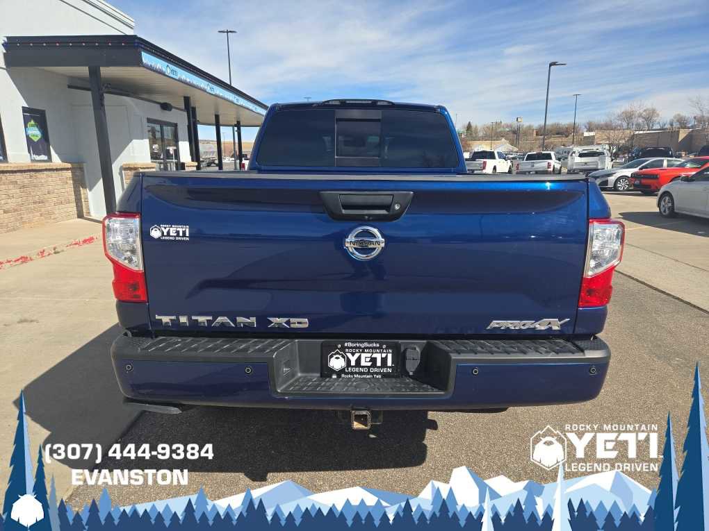 Used 2019 Nissan Titan PRO-4X w/ Pro-4x Convenience Package image 4
