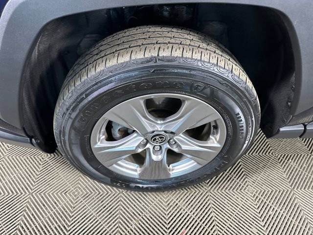 Used 2023 Toyota RAV4 XLE w/ Convenience Package image 10