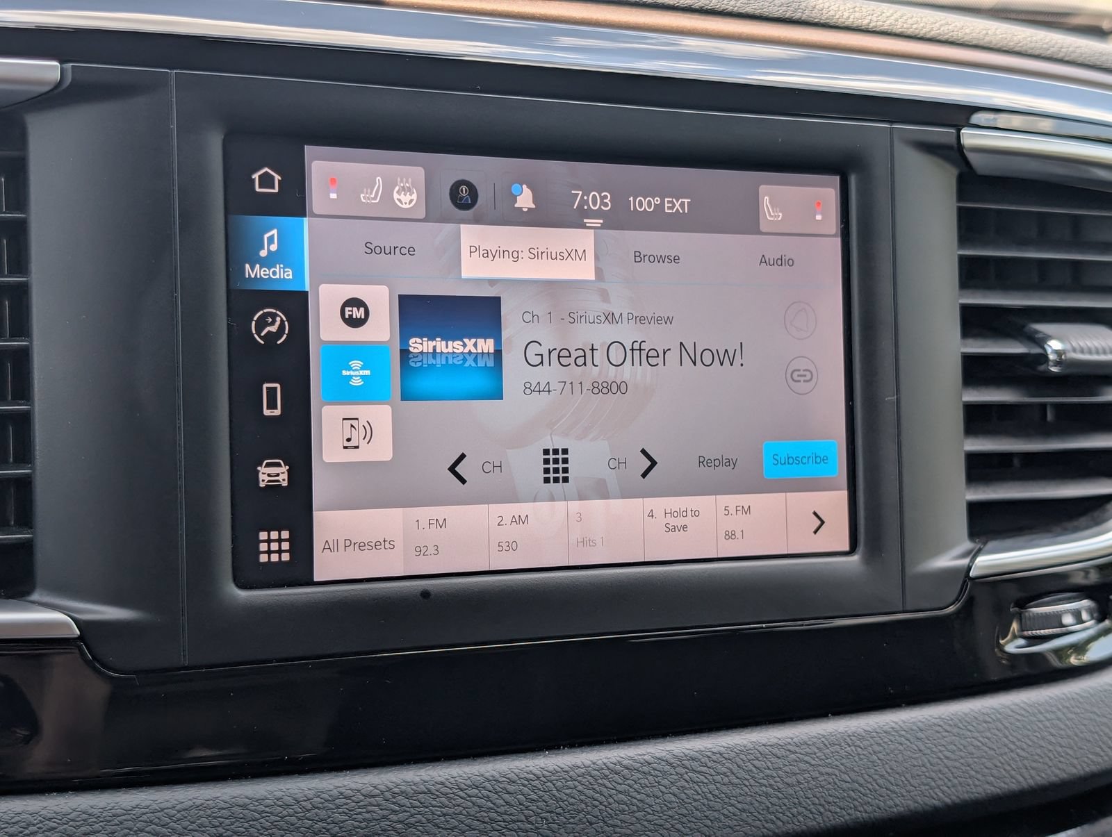 Used 2023 Chrysler Voyager LX FWD image 19
