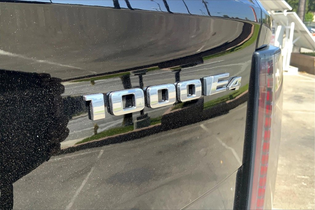 New 2026 Cadillac Escalade IQ Sport 1 image 16