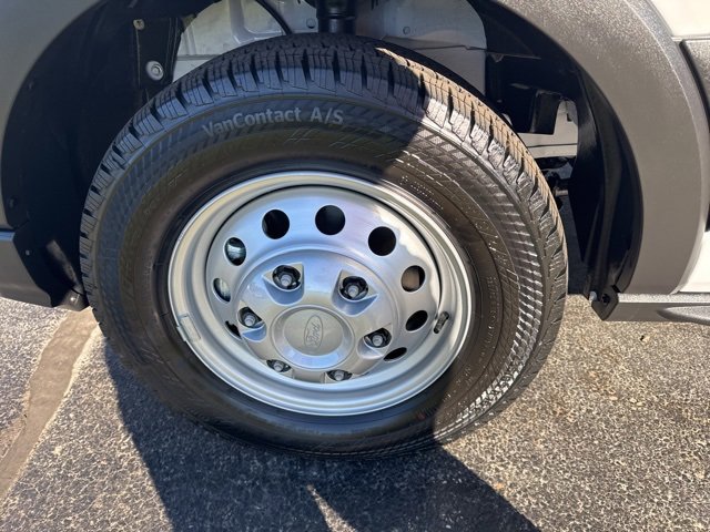 New 2026 Ford Transit 250 148 Medium Roof Extended AWD image 36