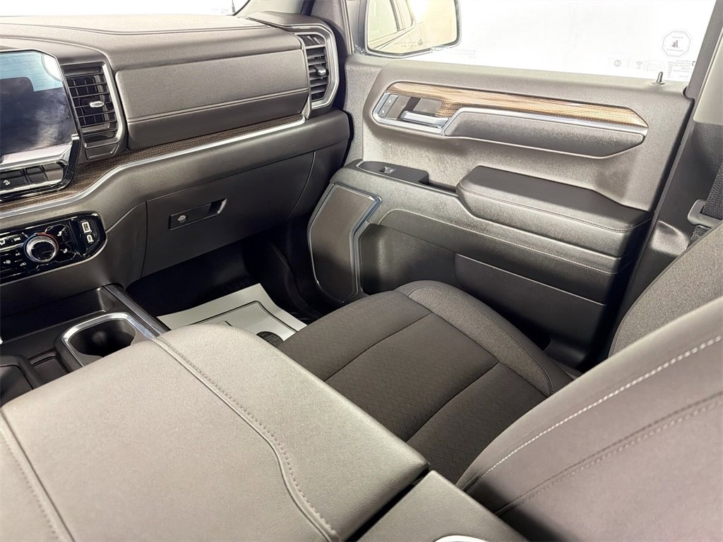 Used 2024 Chevrolet Silverado 1500 RST image 20