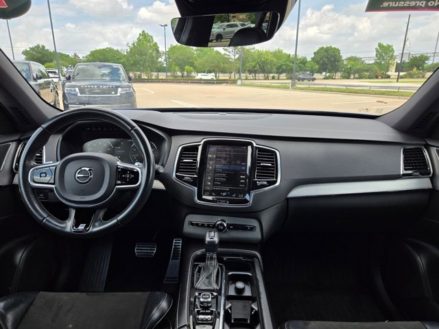 Used 2017 Volvo XC90 T5 R-Design w/ Vision Package image 16