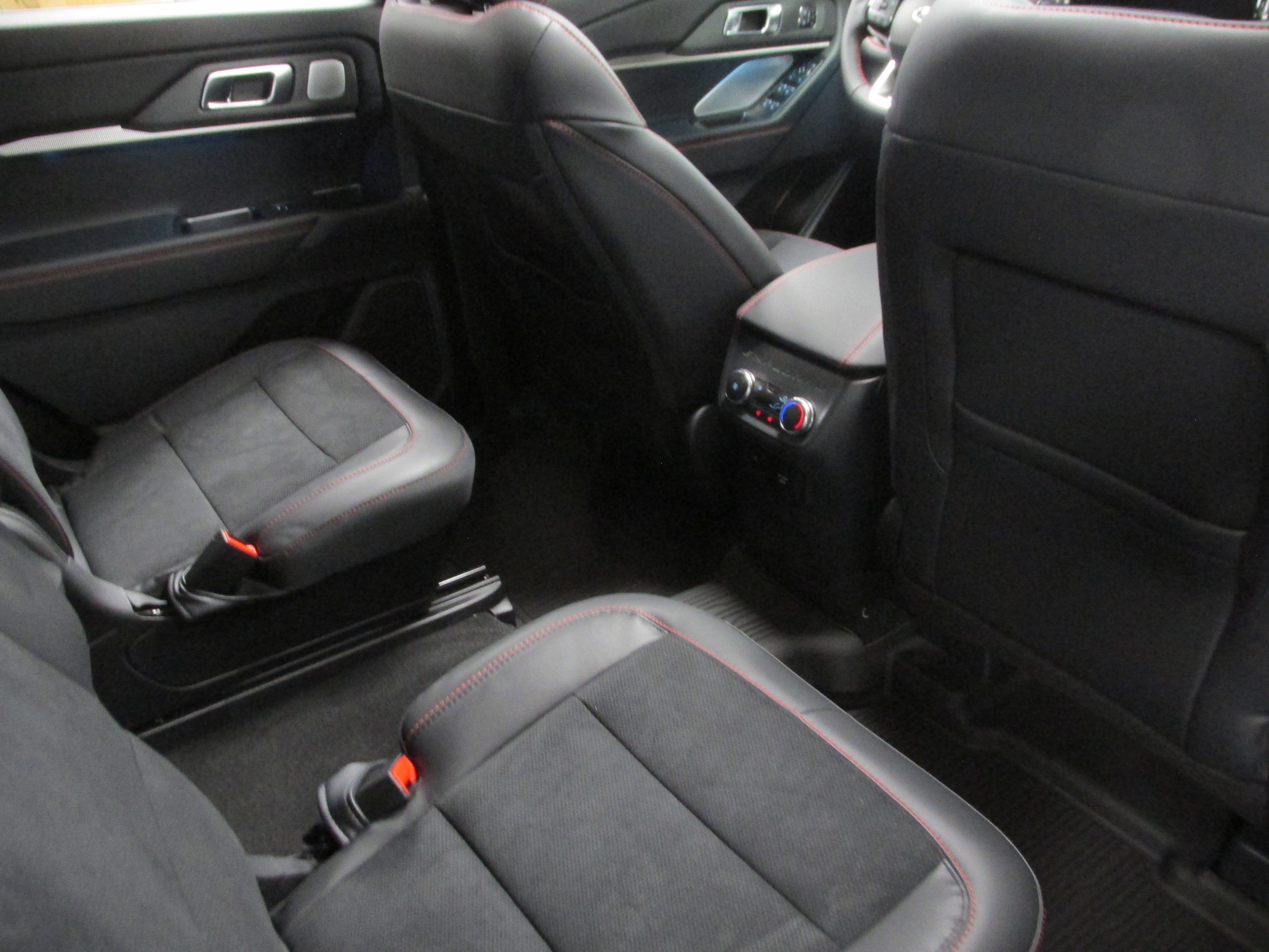 New 2025 Ford Explorer ST w/ Sun And Sound Package image 25