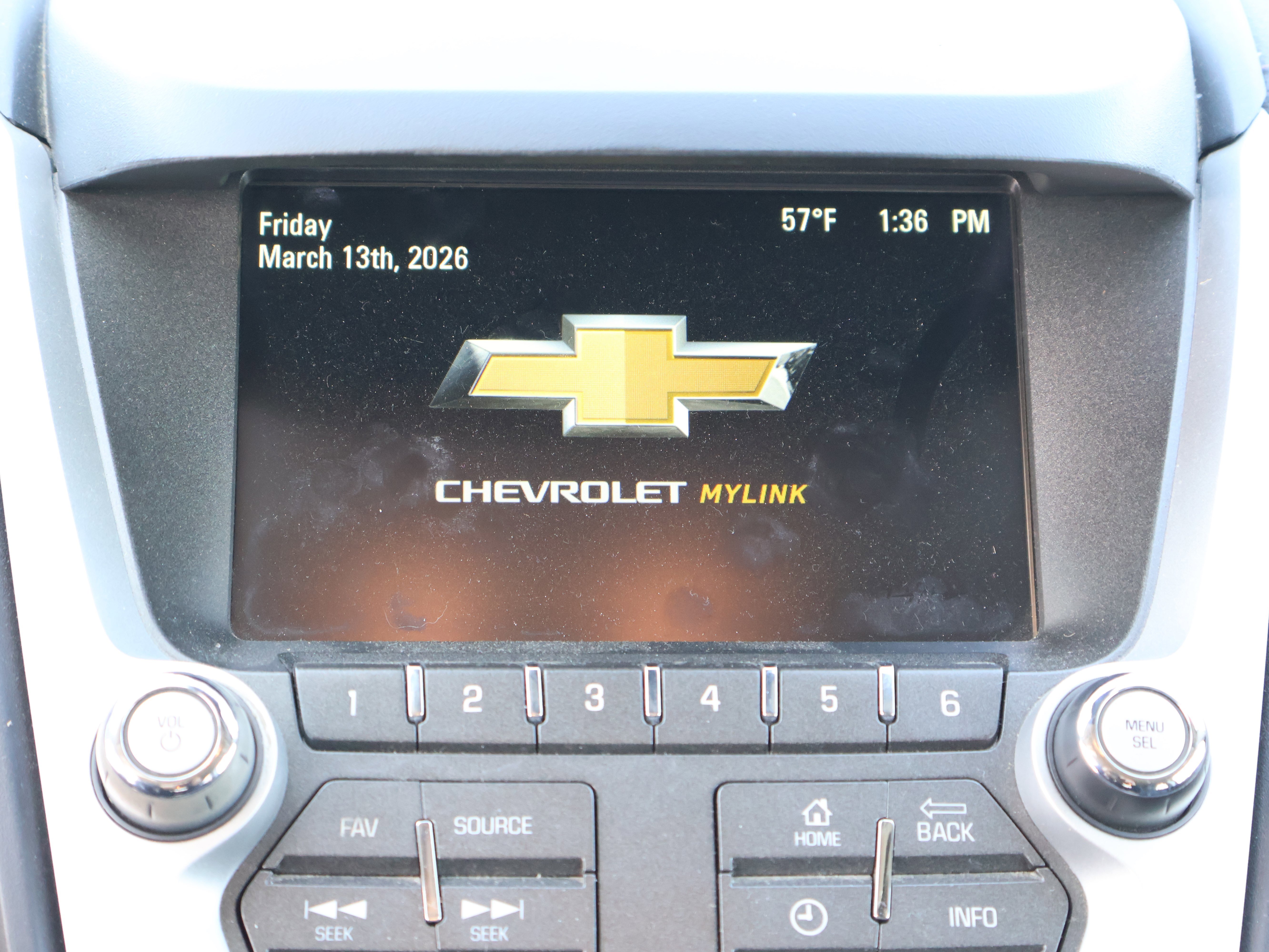 Used 2017 Chevrolet Equinox Premier w/ Enhanced Convenience Package image 24