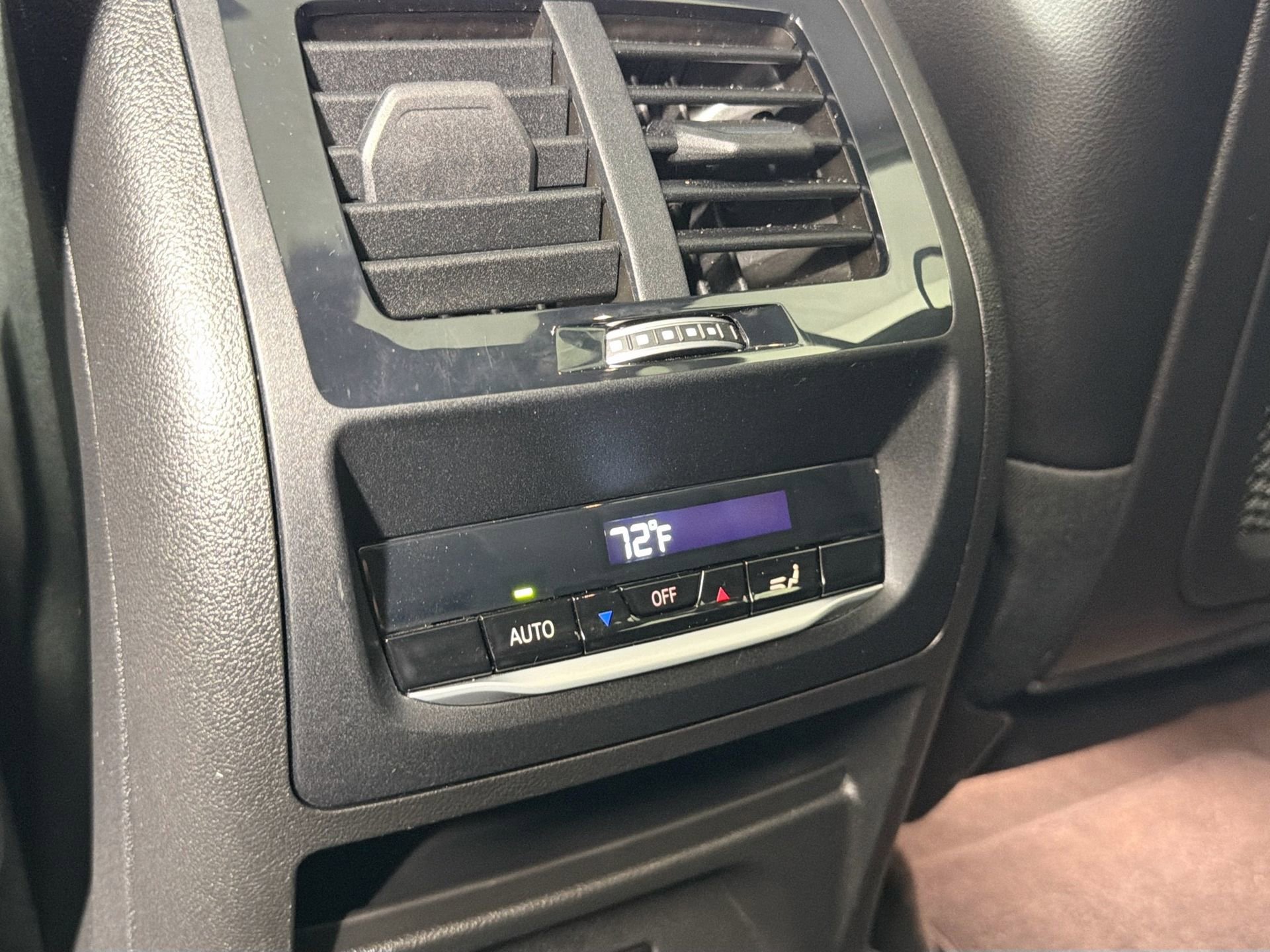 Certified 2024 BMW X3 M40i w/ Parking Assistance Package image 26