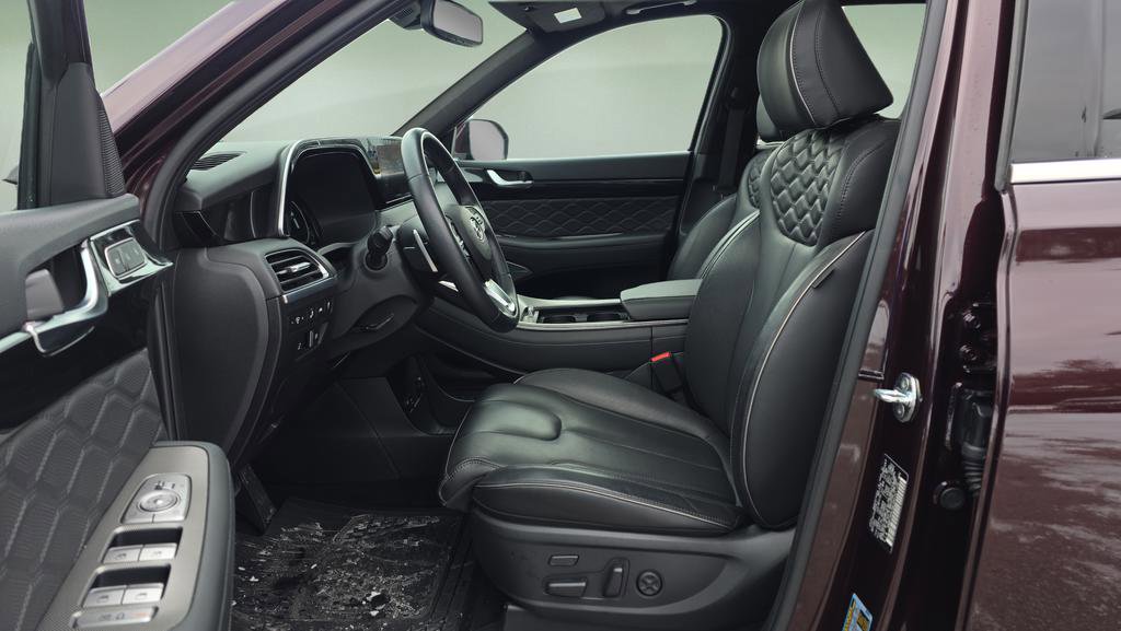 Used 2022 Hyundai Palisade Calligraphy image 10