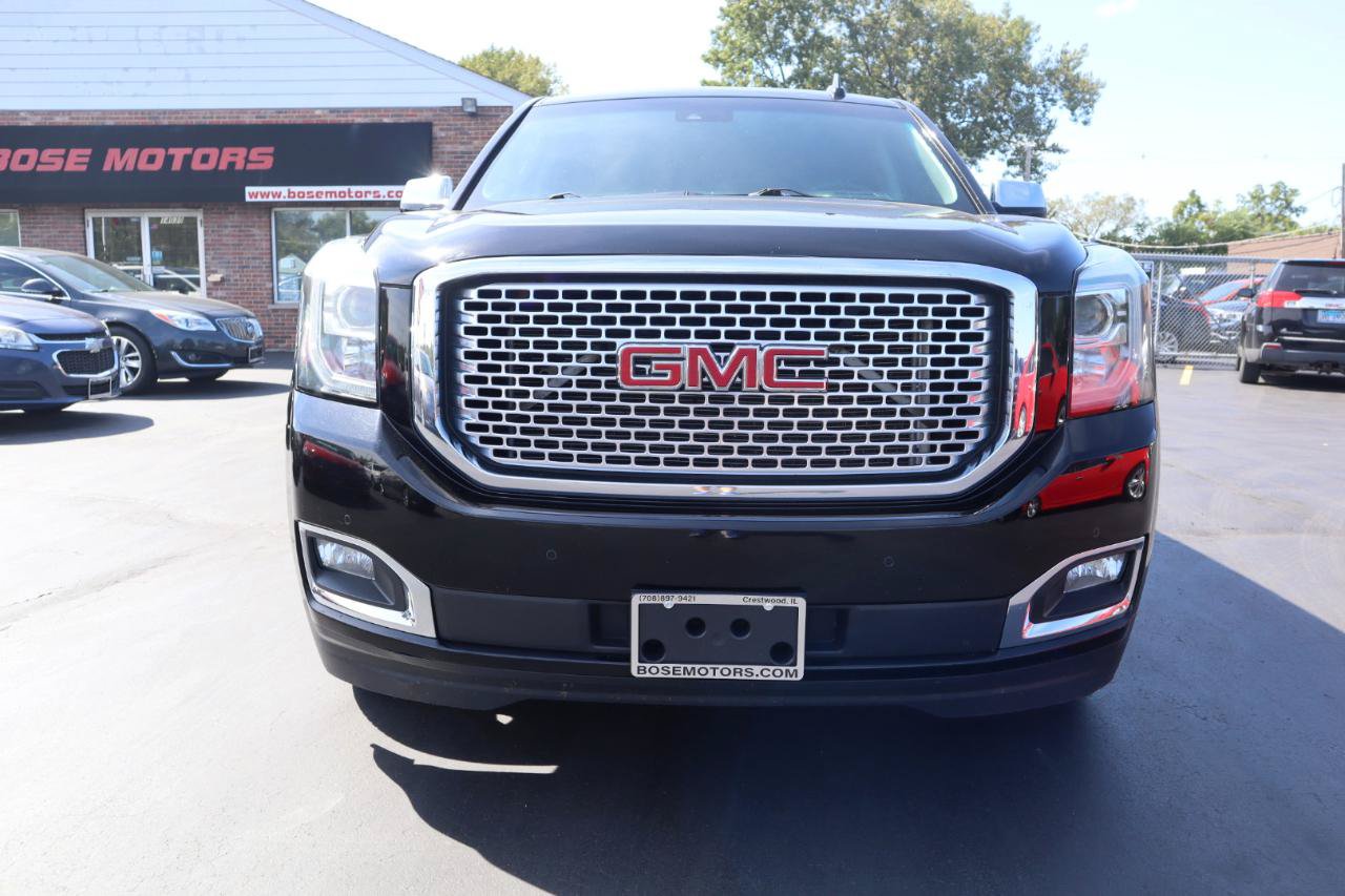 Used 2015 GMC Yukon XL Denali w/ Premium Package AWD/4WD image 9