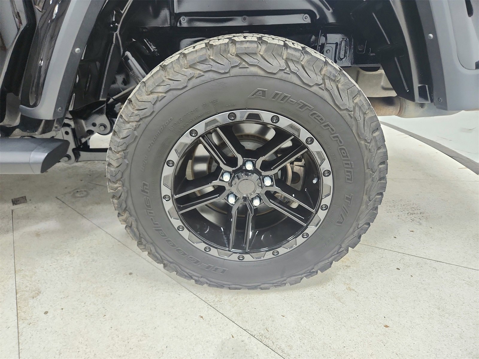 Used 2022 Jeep Gladiator Sport image 42