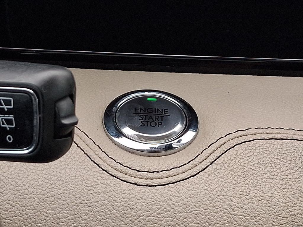 Certified 2020 Lincoln Navigator Reserve w/ Equipment Group 201A Reserve AWD/4WD image 25