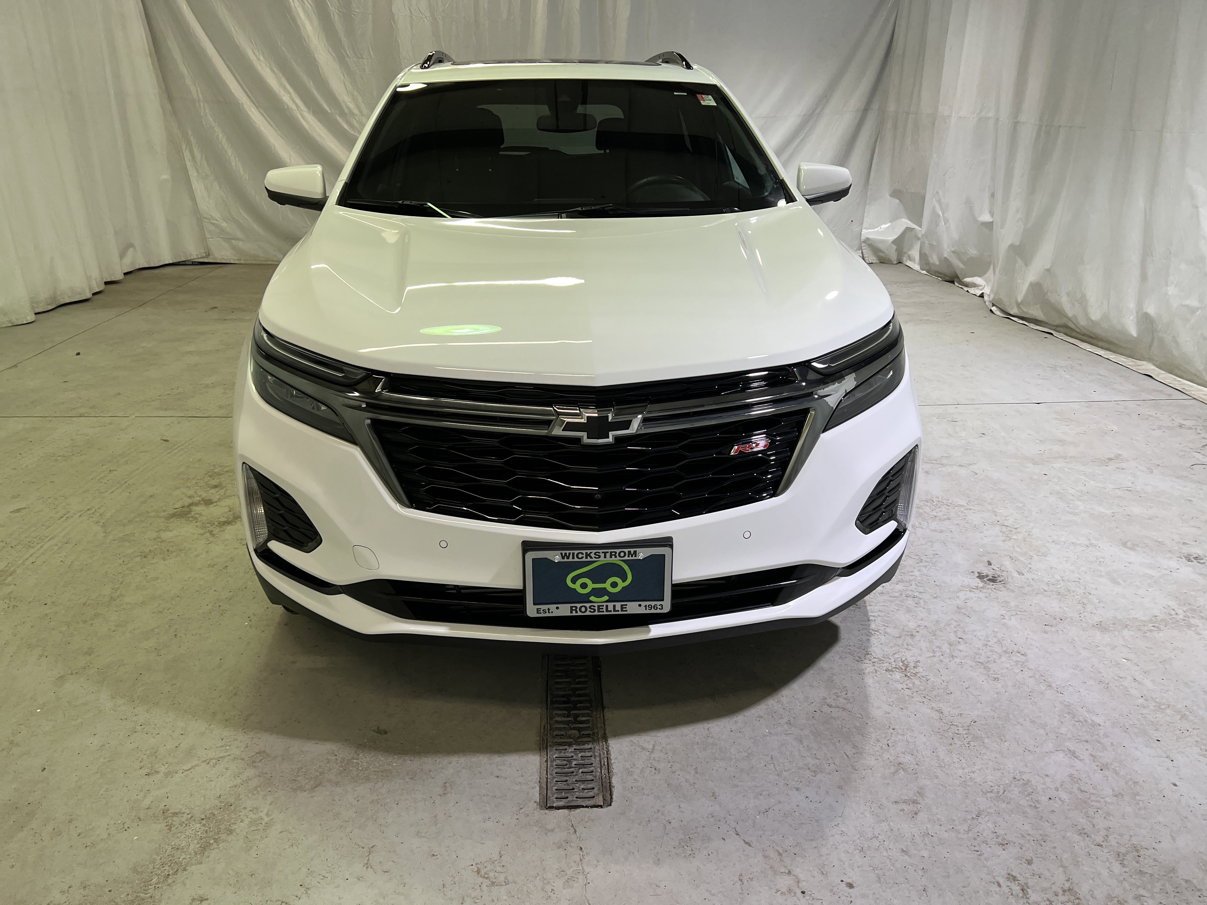 Certified 2022 Chevrolet Equinox RS w/ RS Leather Package image 3