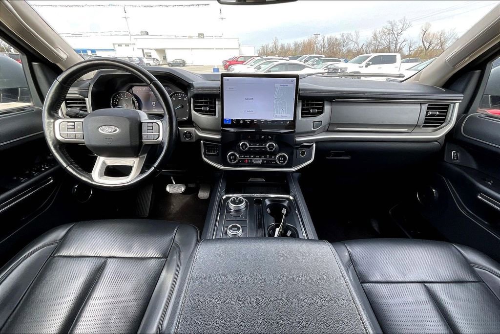 Used 2023 Ford Expedition Max XLT AWD/4WD image 15