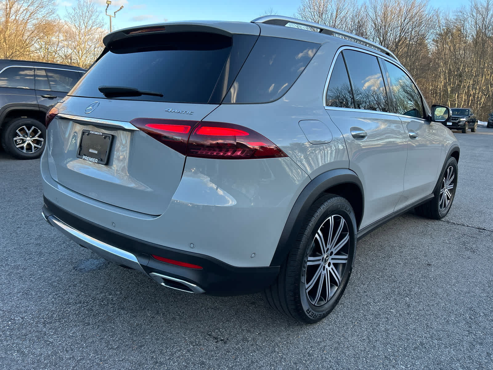 Used 2024 Mercedes-Benz GLE 350 4MATIC image 6