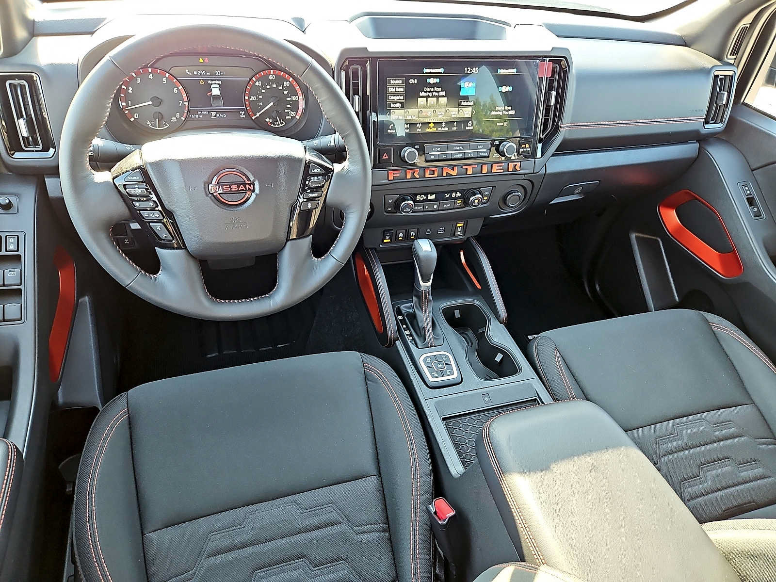 Used 2026 Nissan Frontier PRO-4X w/ Pro-4x Convenience Package AWD/4WD image 11