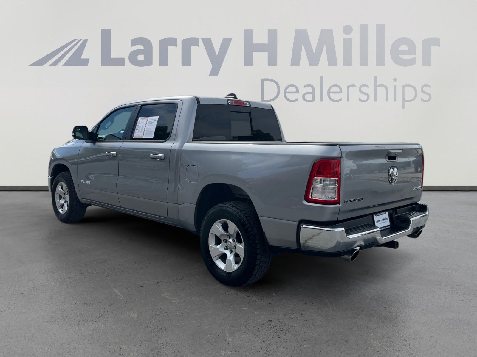 Used 2021 RAM 1500 Big Horn image 3