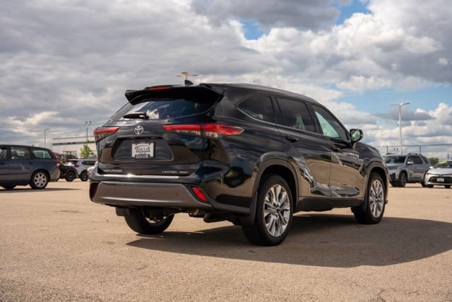 Used 2020 Toyota Highlander Limited AWD/4WD image 7