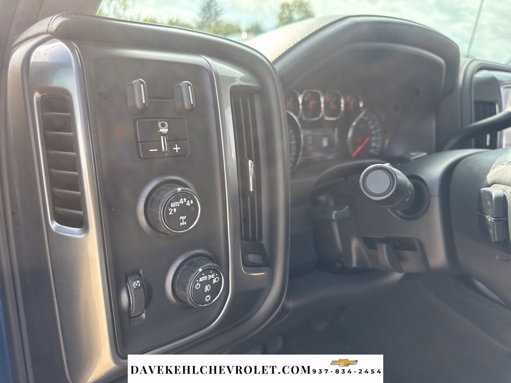 Used 2018 Chevrolet Silverado 1500 LTZ w/ LTZ Plus Package AWD/4WD image 24