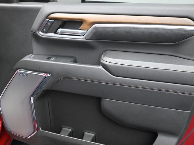 Used 2024 Chevrolet Silverado 2500 High Country w/ Technology Package image 38