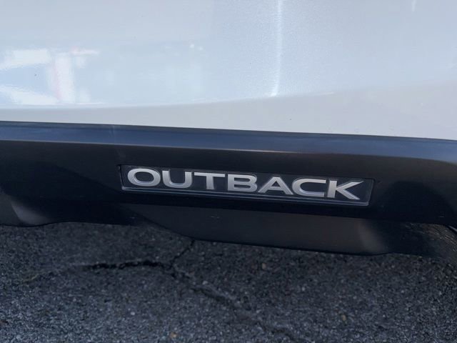 Used 2023 Subaru Outback Onyx Edition AWD/4WD image 33