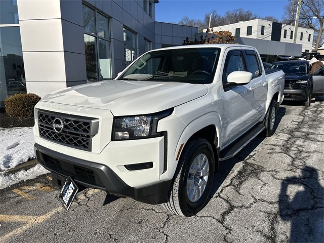 Certified 2022 Nissan Frontier SV w/ Technology Package image 4
