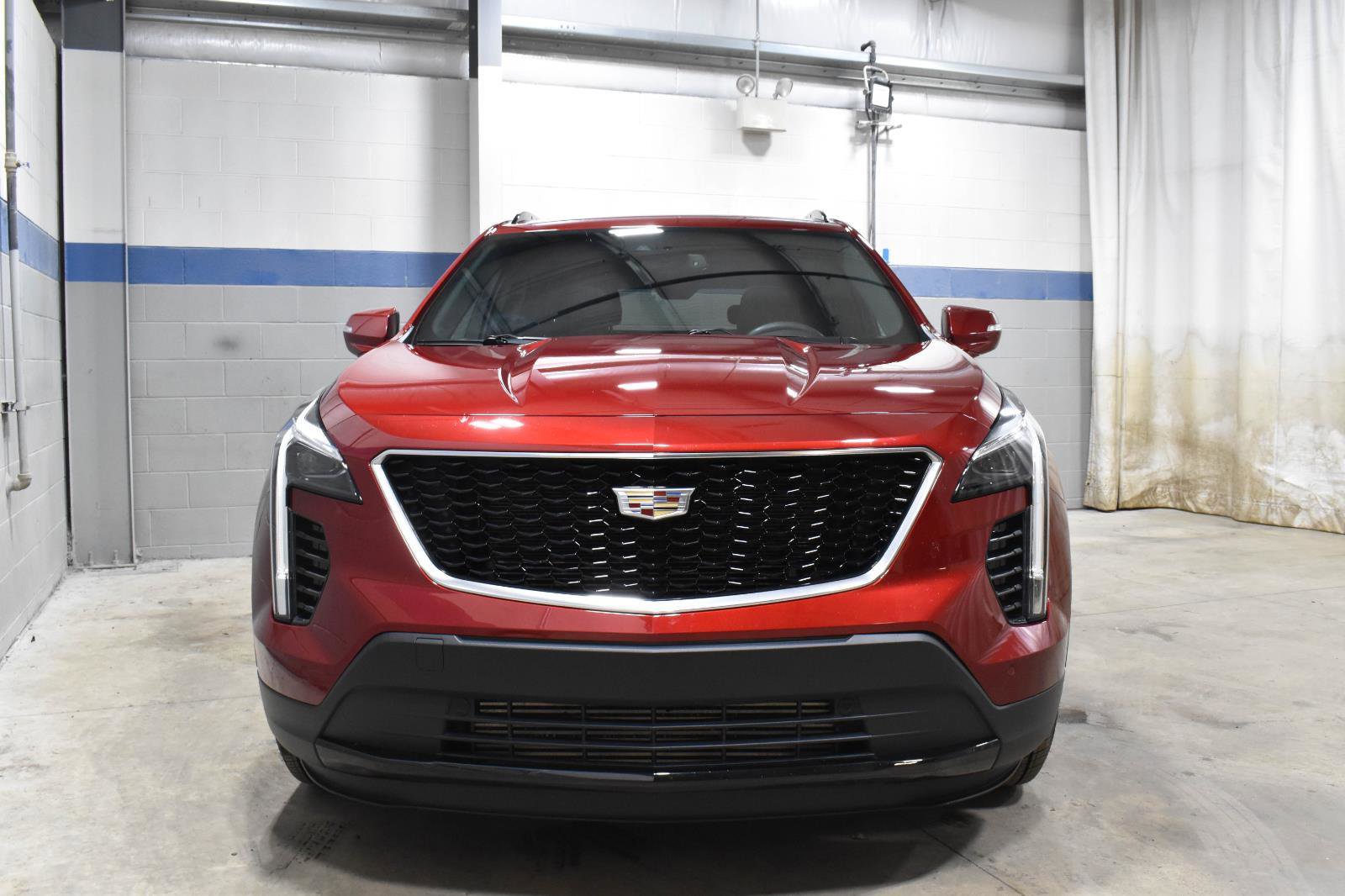 Certified 2023 Cadillac XT4 Sport w/ Cold Weather Package image 33