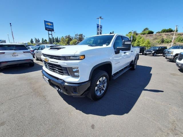 Used 2024 Chevrolet Silverado 2500 Custom w/ Custom Value Package AWD/4WD image 4