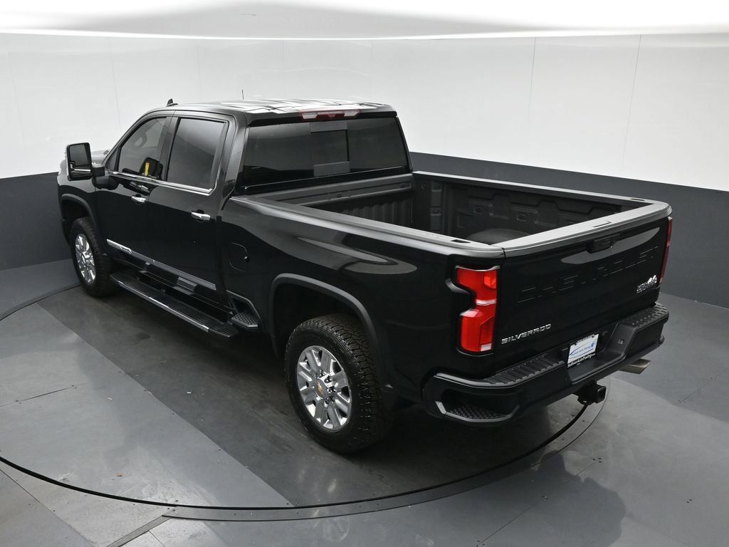 Used 2025 Chevrolet Silverado 2500 High Country image 71