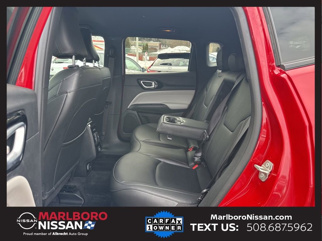 Used 2024 Jeep Compass Limited image 15