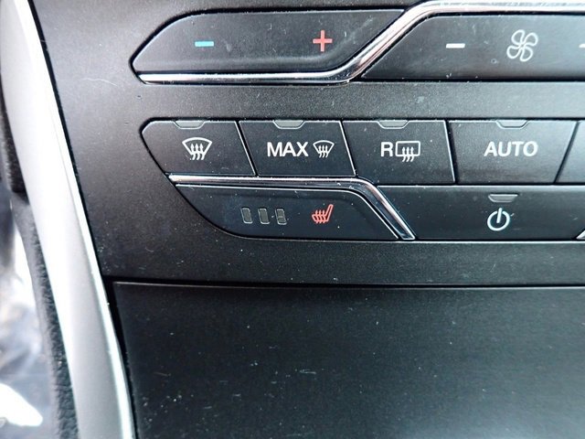 Used 2017 Ford Edge SEL w/ Equipment Group 201A image 26