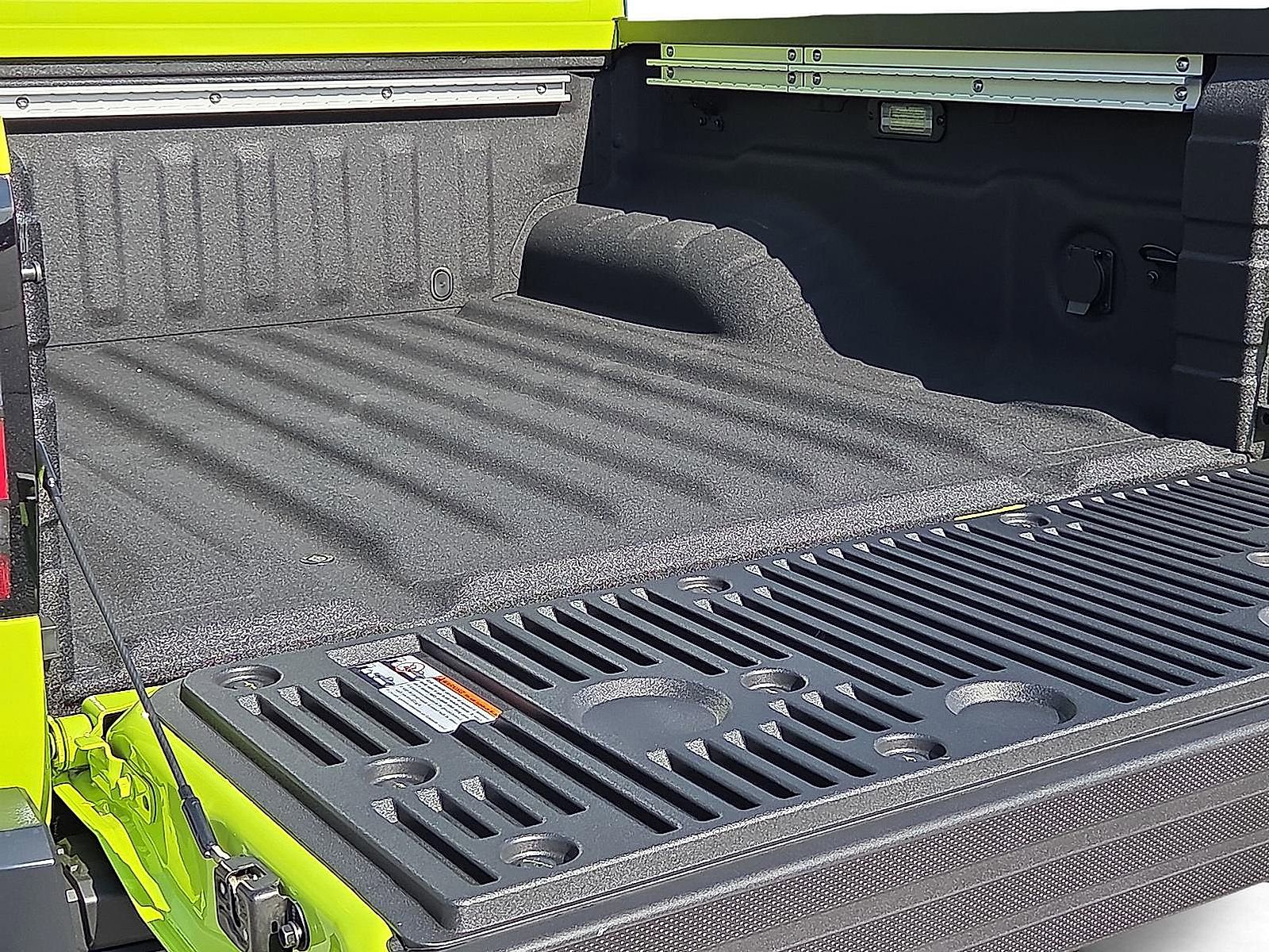 New 2026 Nissan Frontier PRO-4X w/ Pro Premium Package image 9