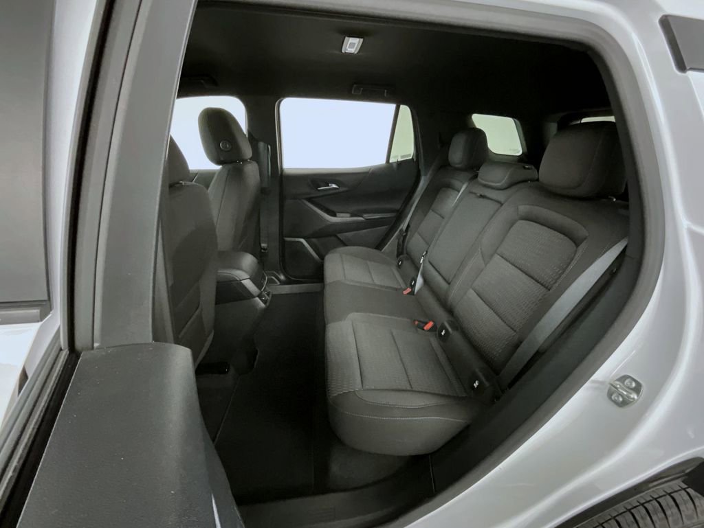 Certified 2025 Chevrolet Equinox LT image 19