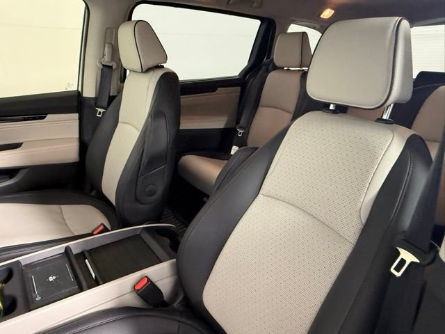 Used 2026 Honda Odyssey Elite image 27