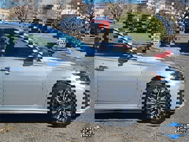 Certified 2024 Nissan Altima 2.5 SV image 2