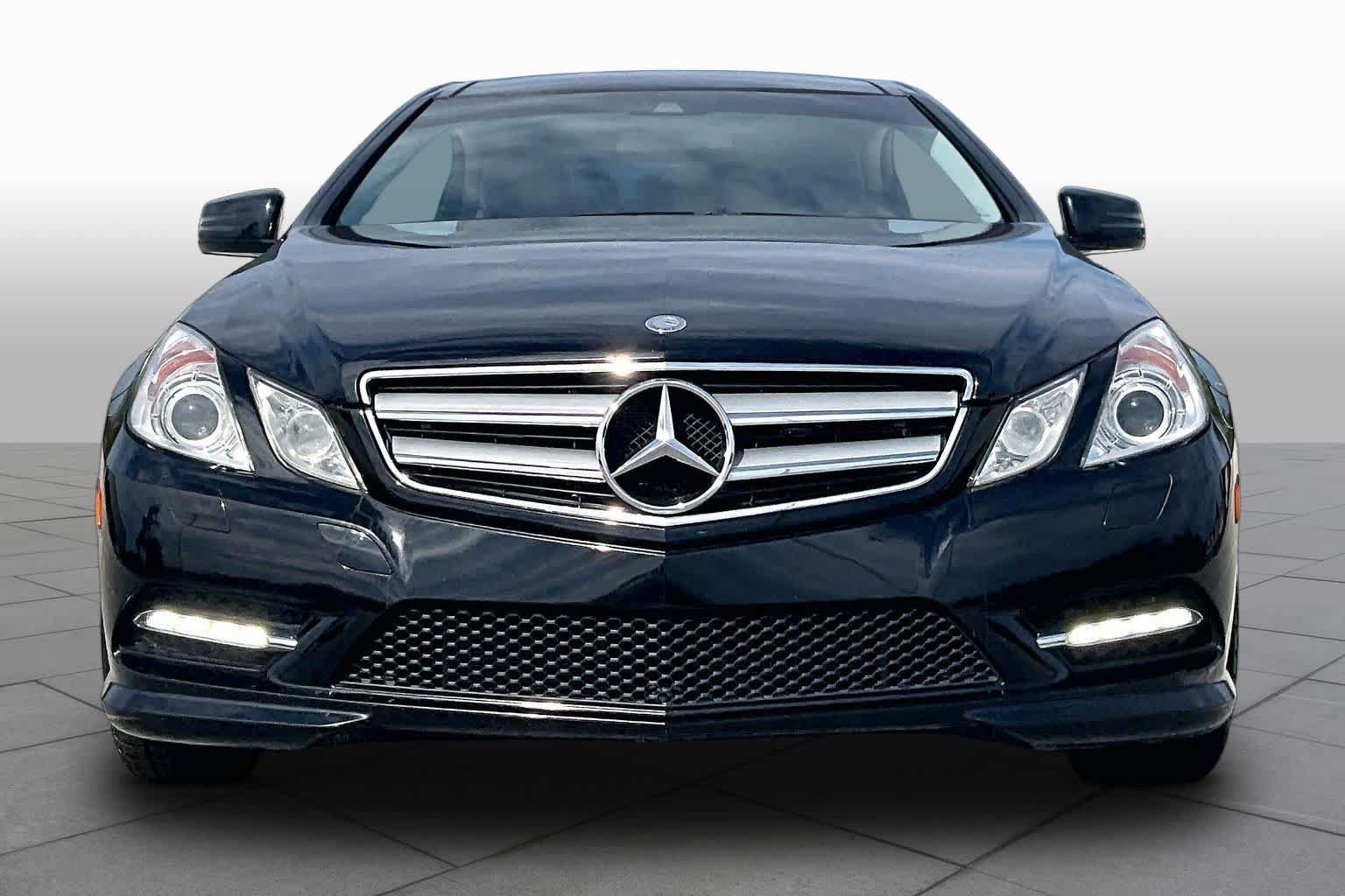 Used 2012 Mercedes-Benz E 550 Coupe image 4
