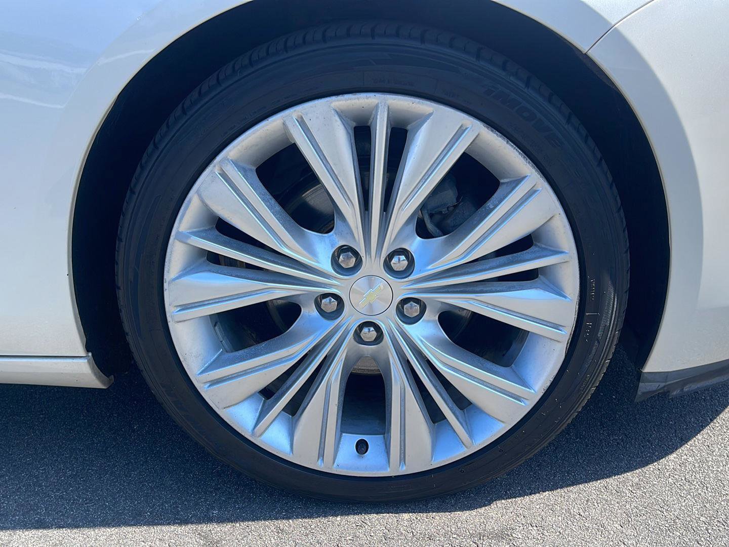 Used 2014 Chevrolet Impala LTZ image 9